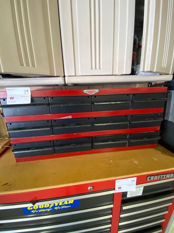 Image for Toledo Home & Garage Contents Auction: 1990 Ford Thunderbird, Tools & More