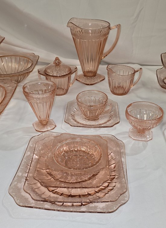 Image for Multi-Estate Vintage & Household Online Only Auction