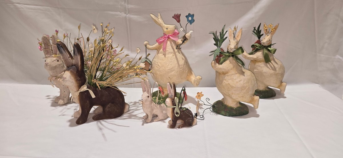 Image for Best Li’l Hairhouse in Temple & Vintage Store Retirement Online Only Auction
