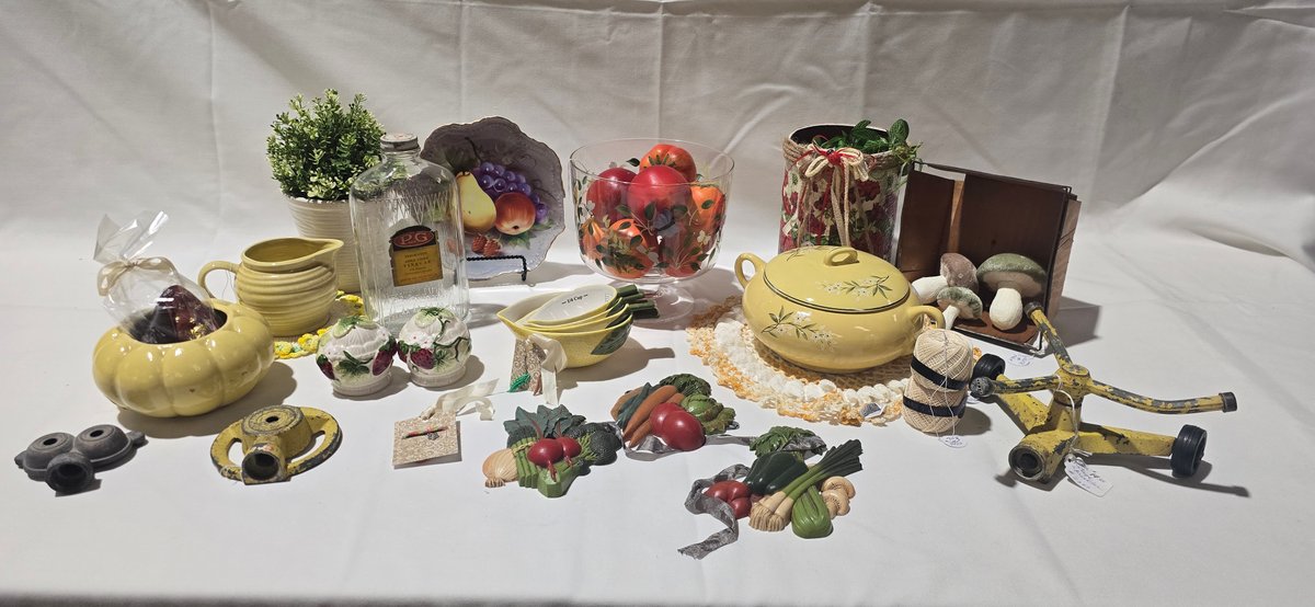Image for Vintage, Collectibles, Knives, Coins, Etc. Online Only Auction