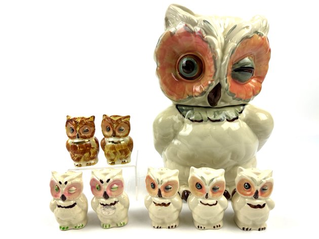 Image for Vintage Charm Part 3! Antiques, Collectibles, Cookie Jars & More!