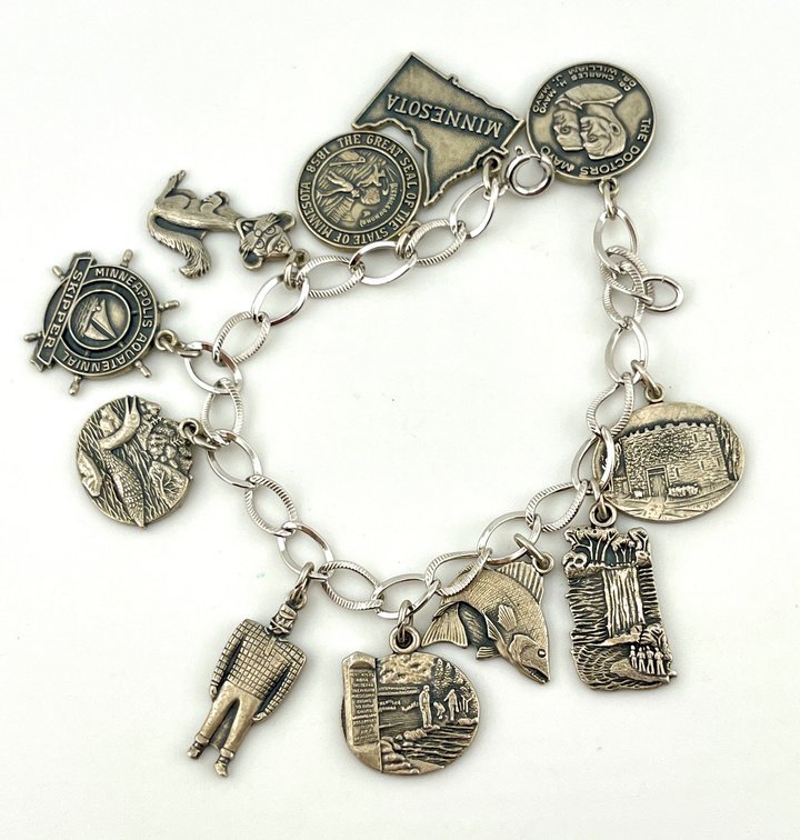 Image for Exquisite Estate Jewelry Online Auction