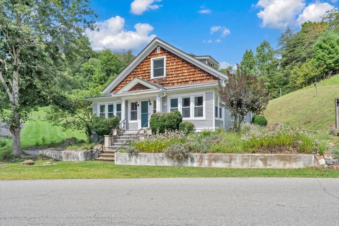 Image for FAR 756 - Your Giles Co. Country Home