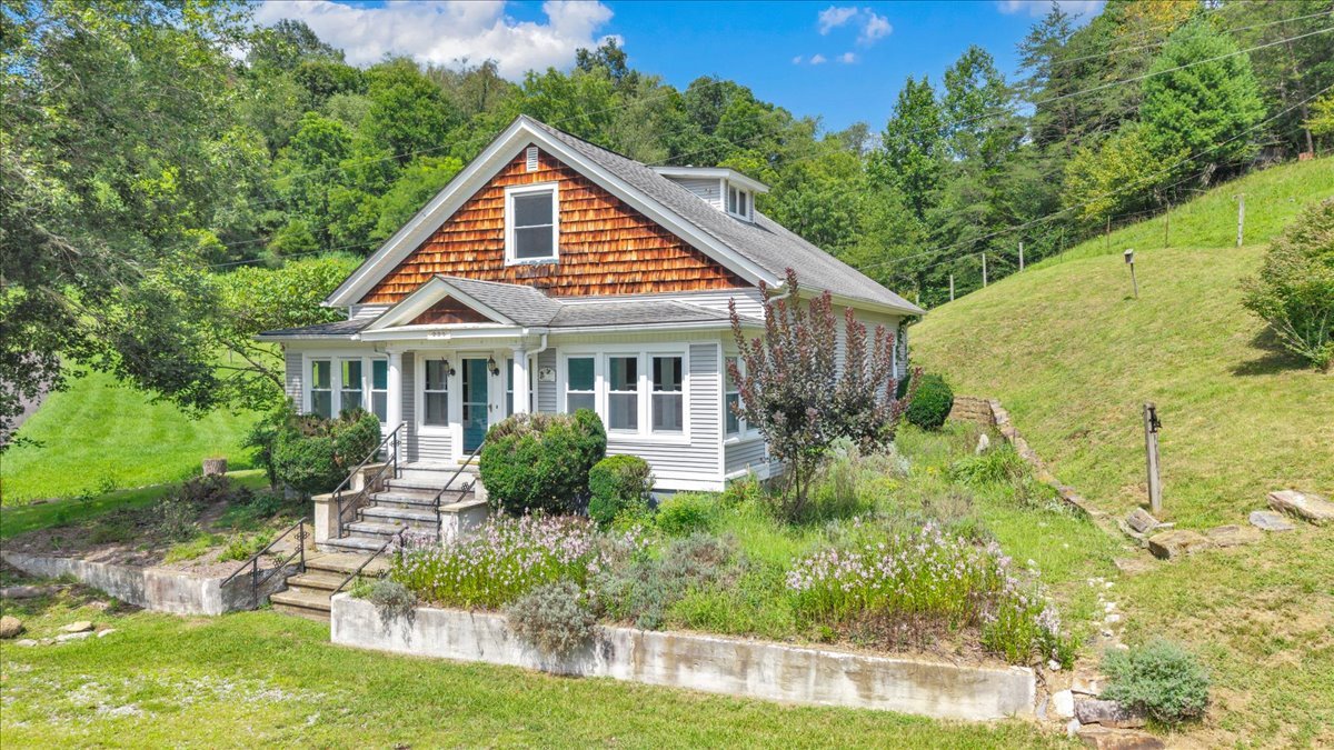 Image for FAR 756 - Your Giles Co. Country Home