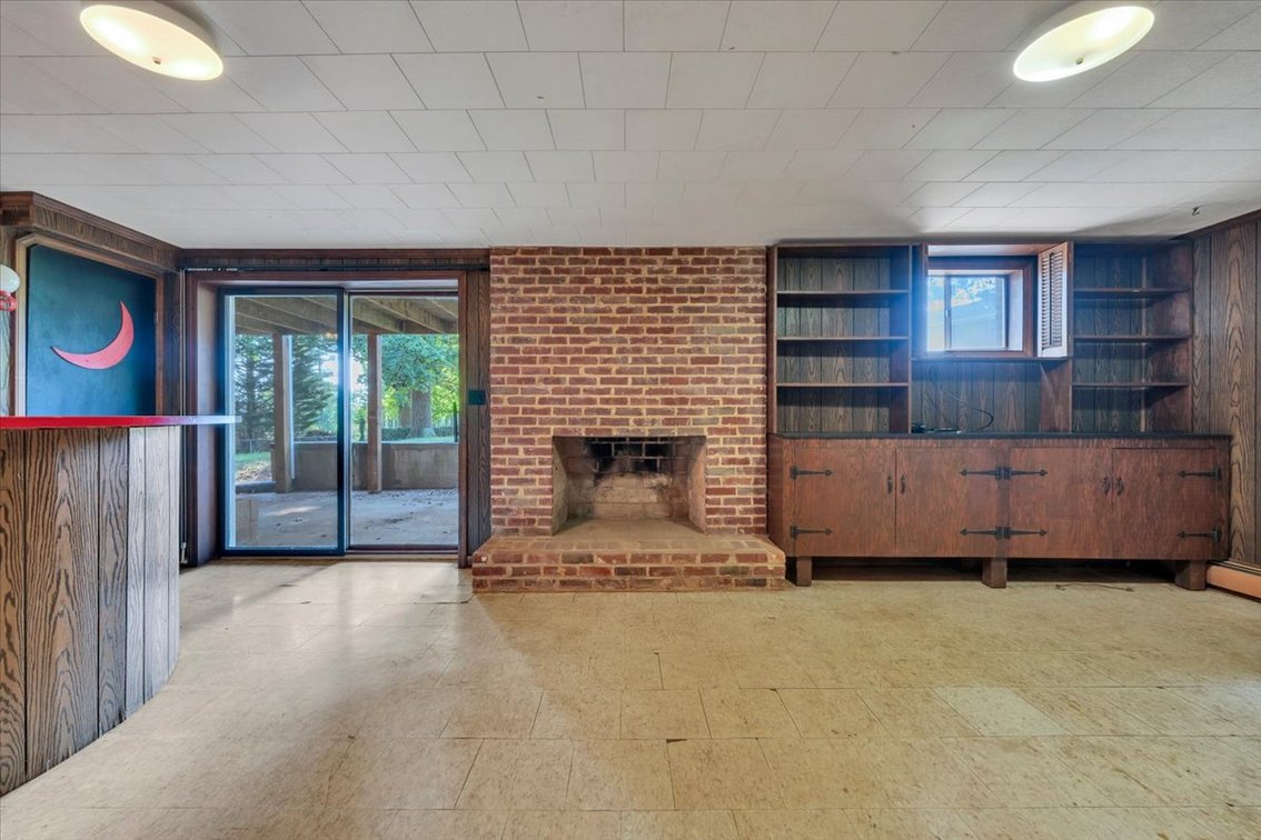 Image for FAR 757 - Roanoke Real Estate Opportunity-Nice Brick Ranch!