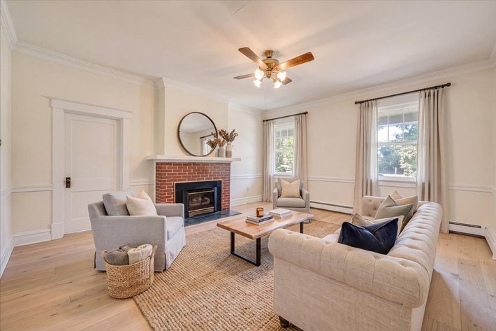 Image for FAR 763 - History and Character - Appomattox, VA Real Estate