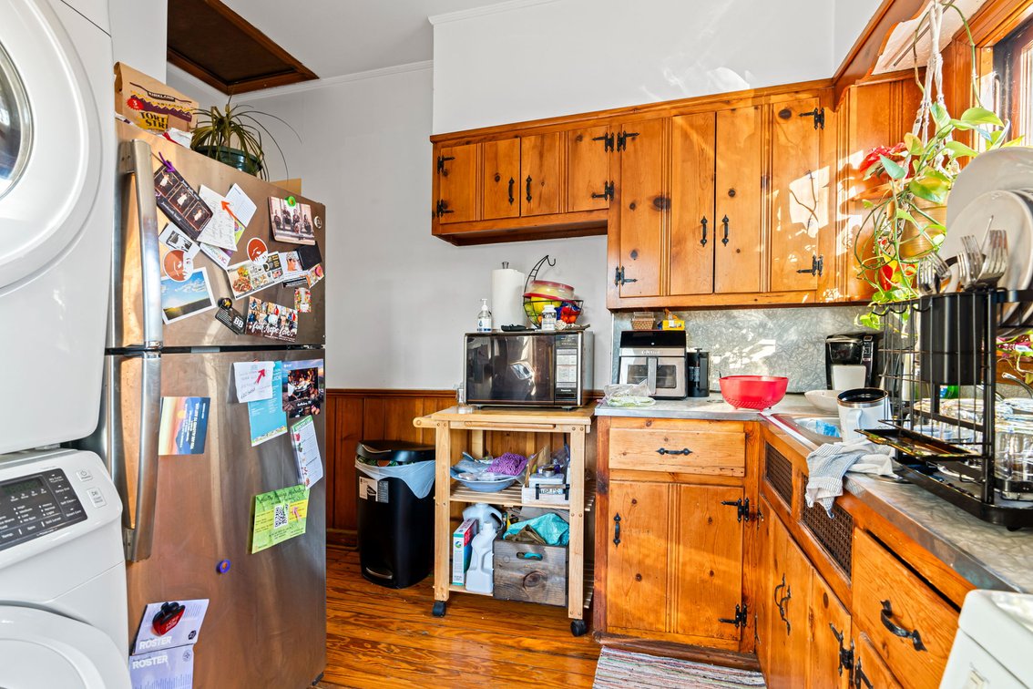 Image for 164 N Galt Ave-ONLINE AUCTION ONLY-BIDDING HAS STARTED