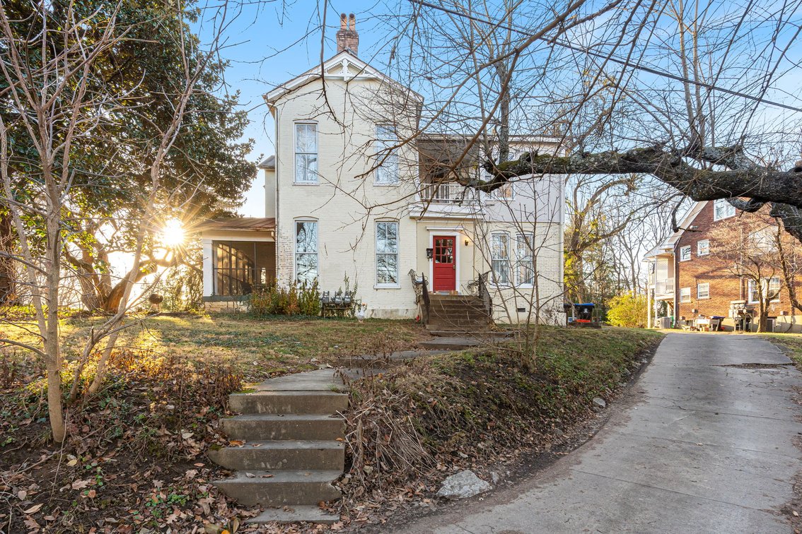 Image for 168 N Galt Ave-ONLINE AUCTION ONLY-BIDDING HAS STARTED