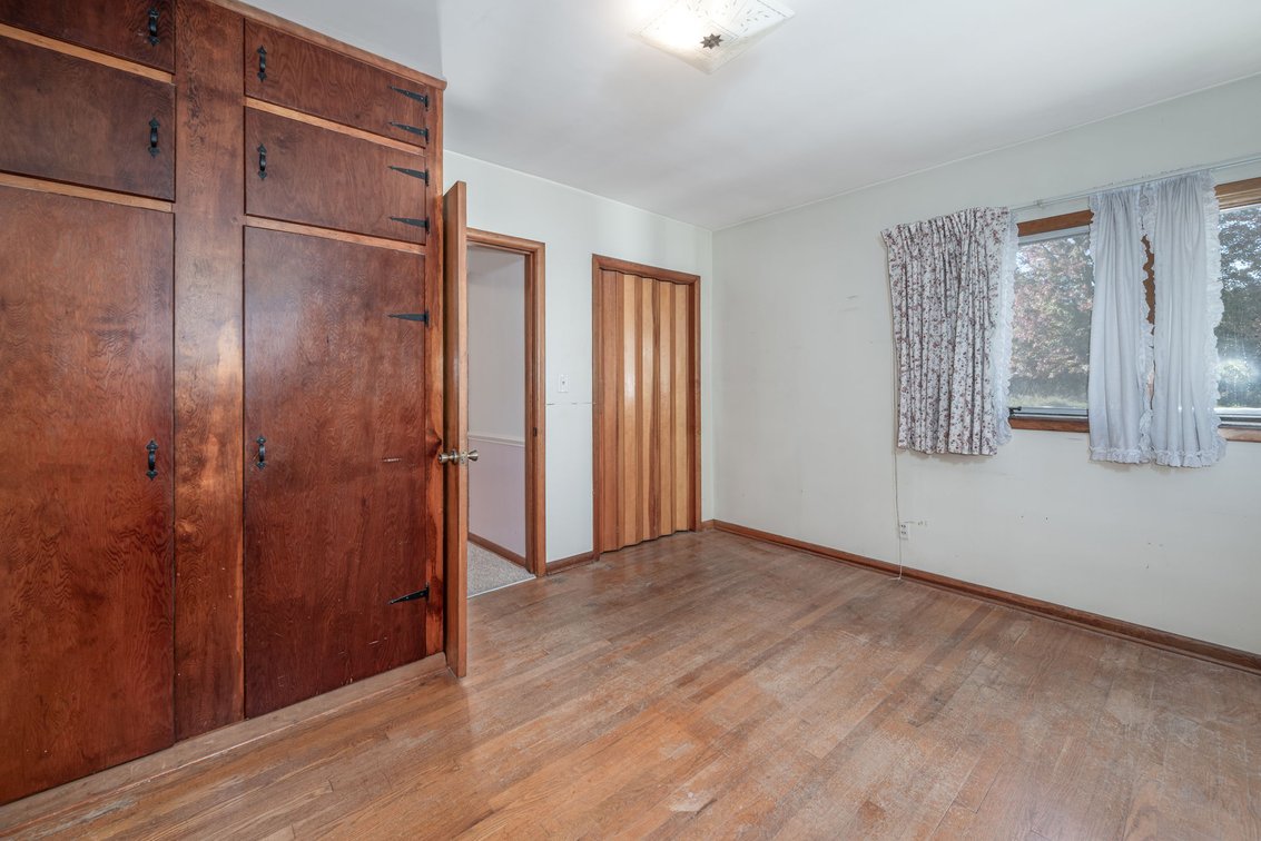 Image for REAL ESTATE AUCTION • 3962 COOK RD ROOTSTOWN OH 44272