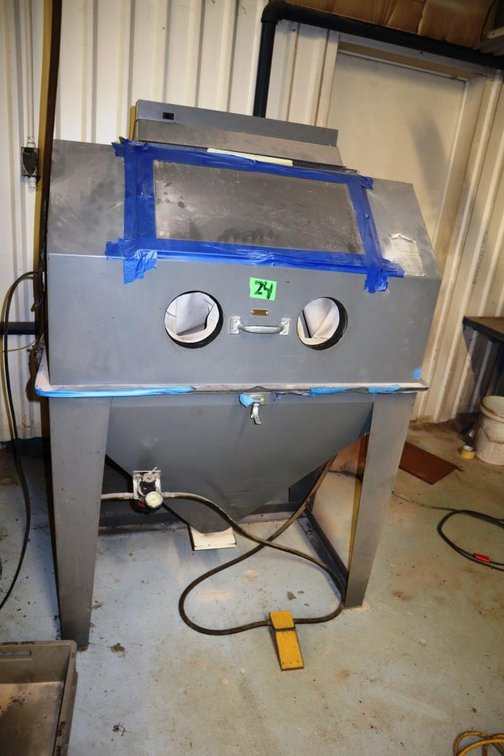 Image for Massive ONLINE Tool and Shop Auction - Robert's Tool Co.
