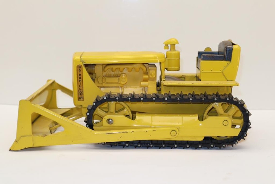 Image for February Farm Toy and Memorabilia Auction