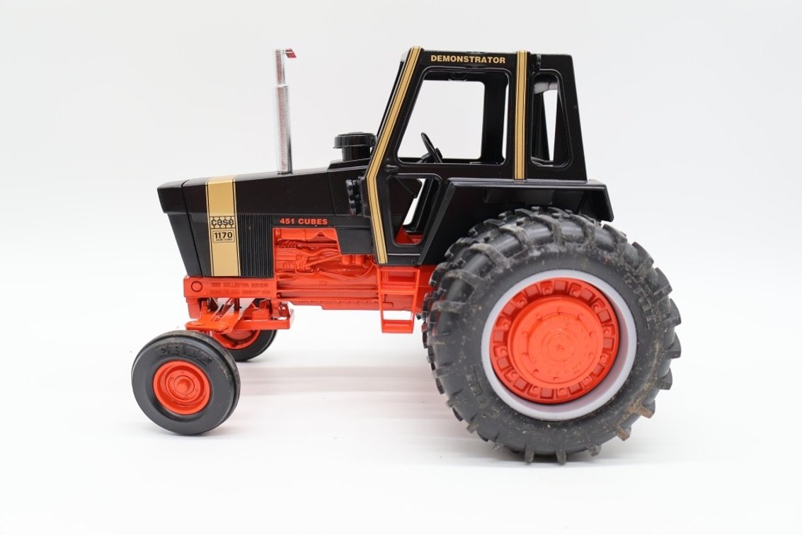 Image for January 2026 Farm Toy & Memorabilia Auction