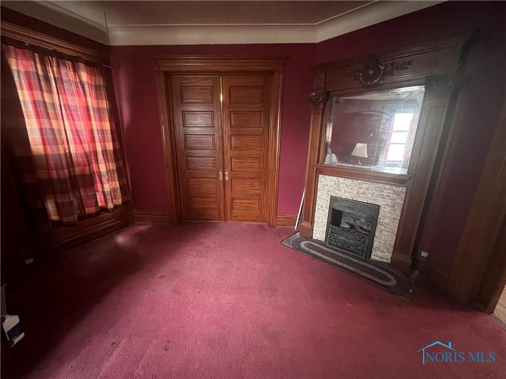Image for MINIMUM BID AUCTION $60,000! 2103 Glenwood Ave