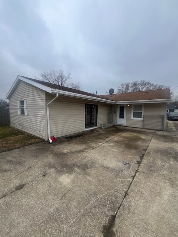 Image for MINIMUM BID AUCTION $69,000! 1310 E Larchmont
