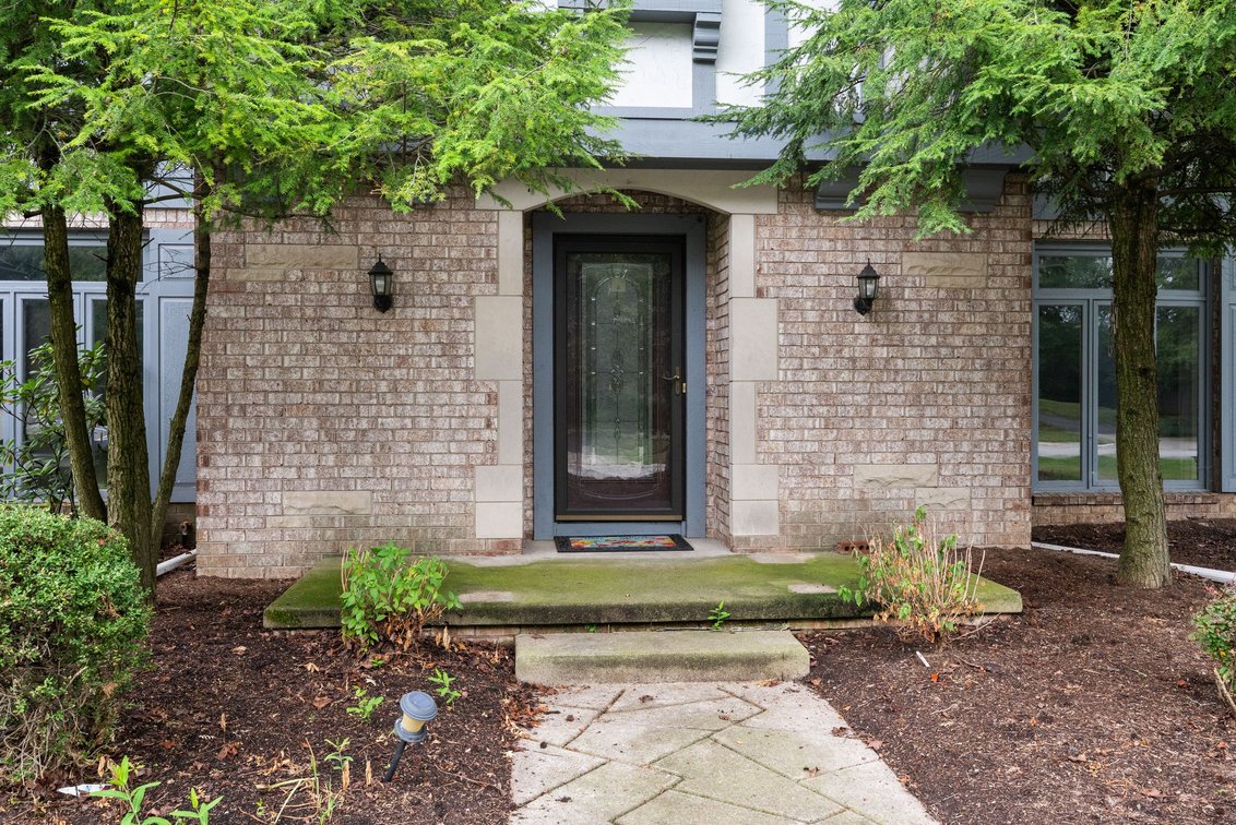 Image for MINIMUM BID AUCTION $250,000! 2427 Knights Hill Lane