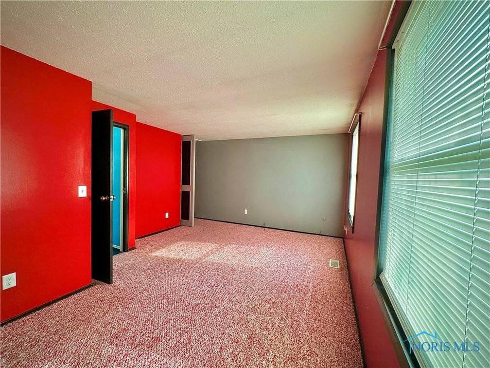 Image for MINIMUM BID AUCTION $99,000! 5829 Viramar