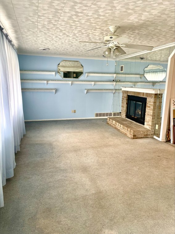 Image for MINIMUM BID AUCTION $99,000! 2127 Maryland Pl