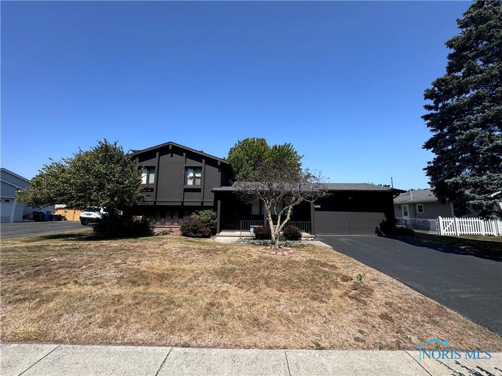Image for MINIMUM BID AUCTION $99,000! 3247 Dogwood Dr