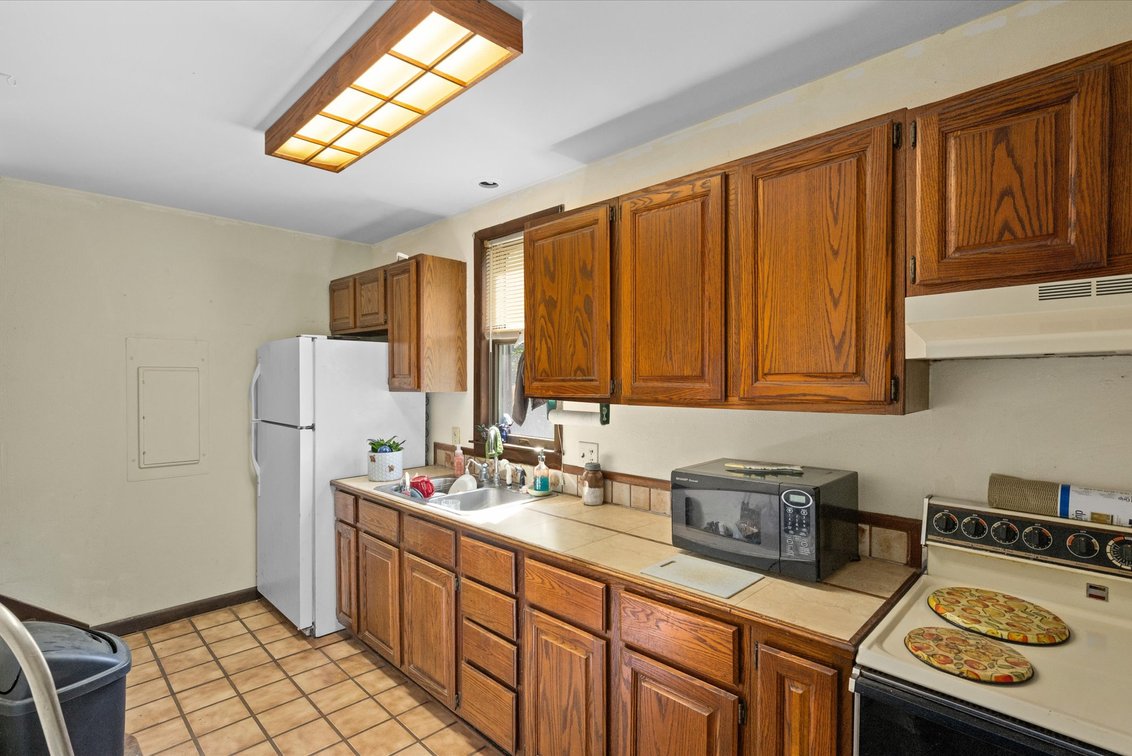 Image for MINIMUM BID AUCTION $150,000! 420 N Eber Rd.