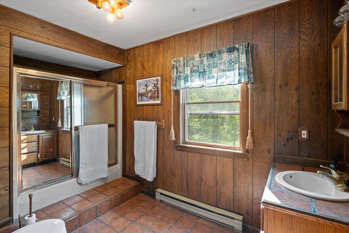 Image for MINIMUM BID AUCTION $150,000! 420 N Eber Rd.
