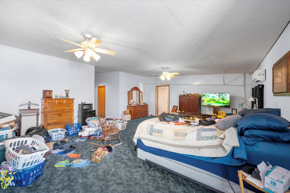 Image for MINIMUM BID AUCTION $499,000! 14614 King Rd