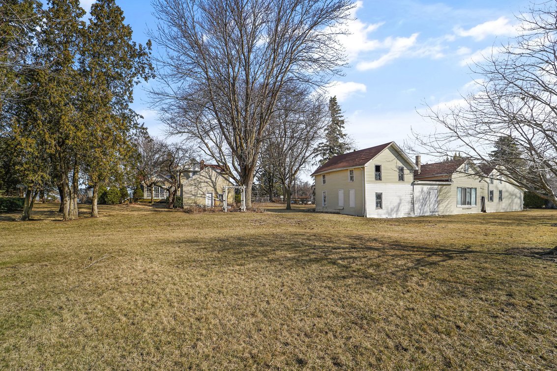 Image for MINIMUM BID AUCTION $900,000! 3133 Edgewood Rd