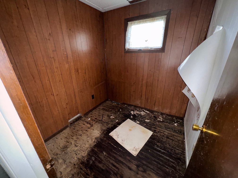 Image for SOLD PRIOR TO AUCTION! 728 E Broadway St