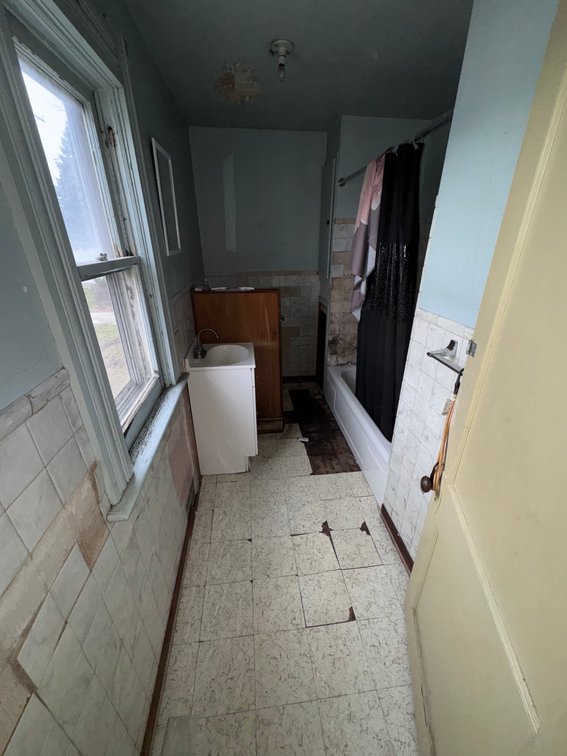 Image for SOLD PRIOR TO AUCTION! 728 E Broadway St