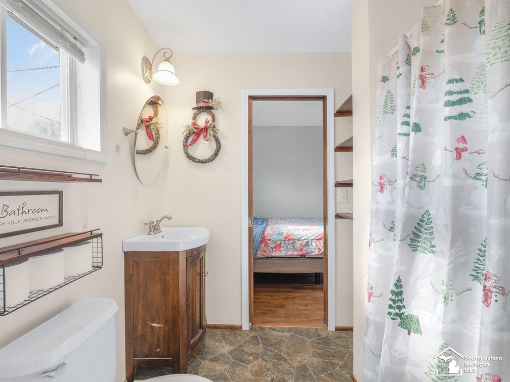 Image for MINIMUM BID AUCTION $89,000! 3362 5th Street