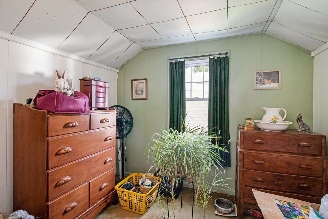Image for SOLD PRIOR TO AUCTION! 906 Harrow Rd.