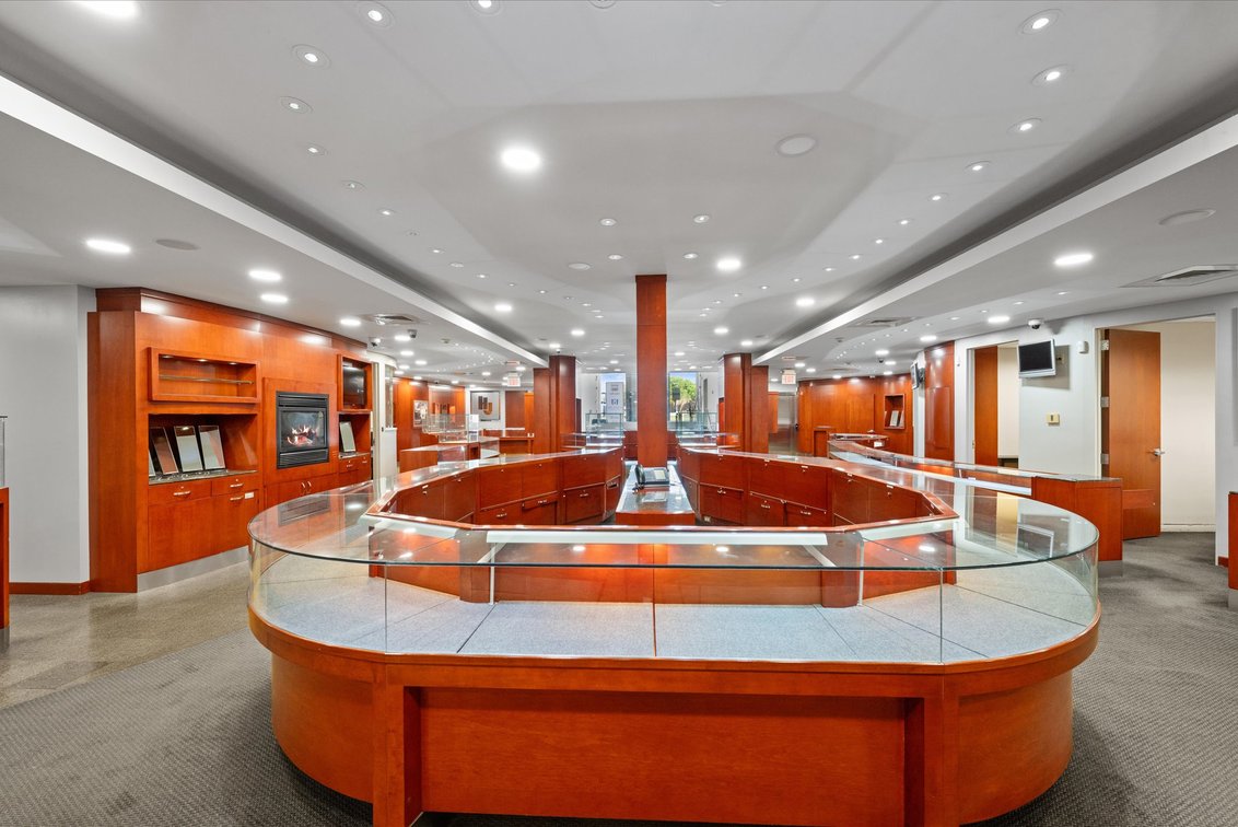 Image for MINIMUM BID AUCTION $2,000,000! 4217 Talmadge Rd