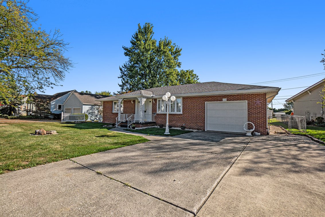 Image for MINIMUM BID AUCTION $150,000! 228 Ohio Ave