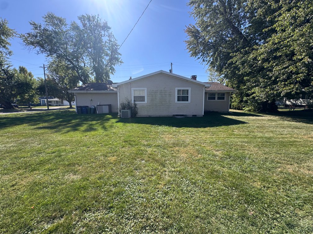 Image for MINIMUM BID AUCTION $94,000! 3479 145th St.