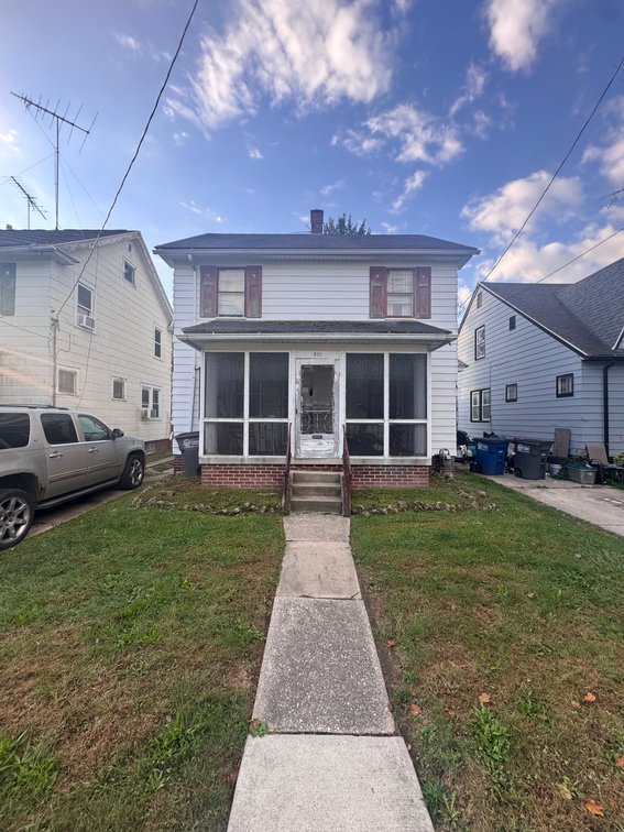 Image for MINIMUM BID AUCTION $49,000! 805 Kipling Dr