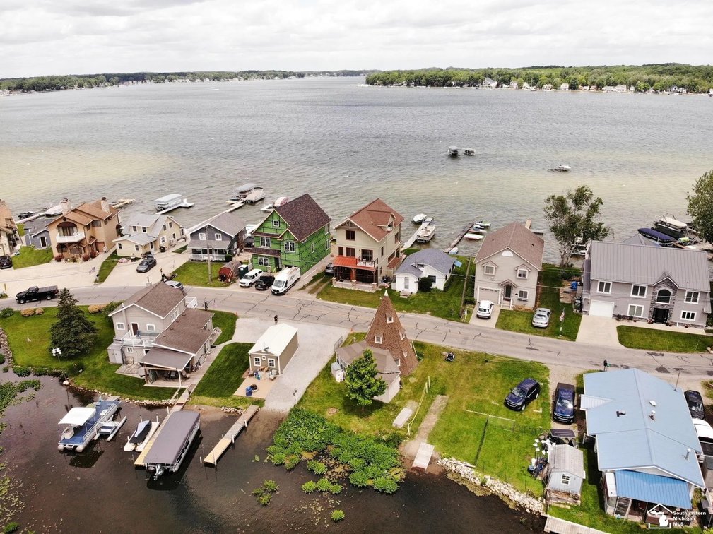 Image for ONLINE ONLY REAL ESTATE AUCTION! 2875 Round Lake Hwy