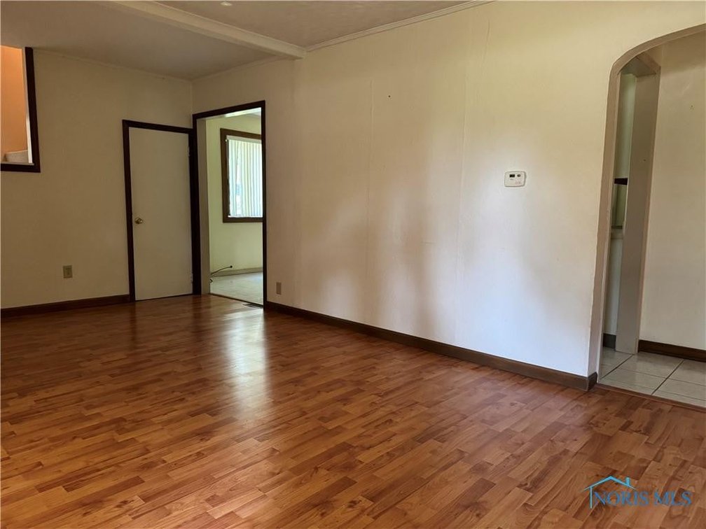 Image for MINIMUM BID AUCTION $150,000! 7944 Hill Ave