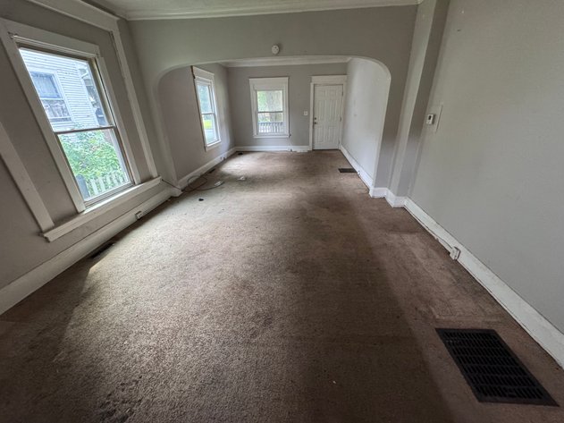 Image for MINIMUM BID AUCTION $79,000! 4138 Lewis Ave
