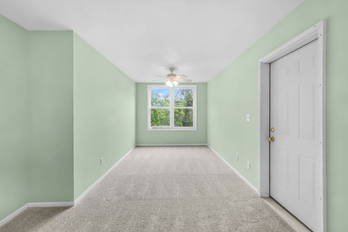 Image for MINIMUM BID AUCTION $425,000! 12294 Lakeshore Dr