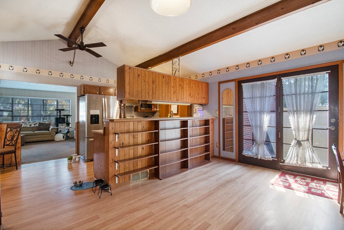 Image for MINIMUM BID AUCTION $129,000! 6051 Dellwood