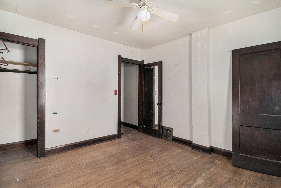 Image for SOLD PRIOR TO AUCTON! 933 Wright Ave