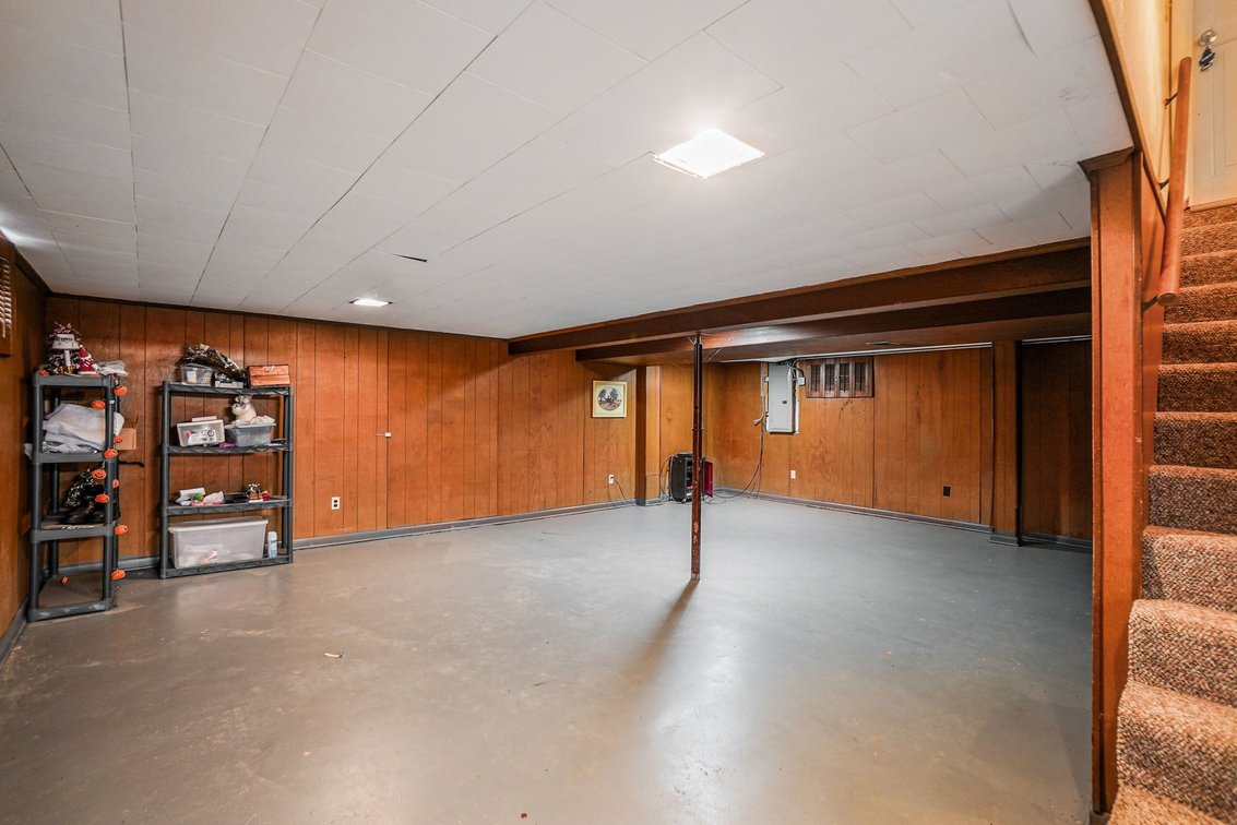 Image for MINIMUM BID AUCTION $220,000! 3718 Mapleway Dr