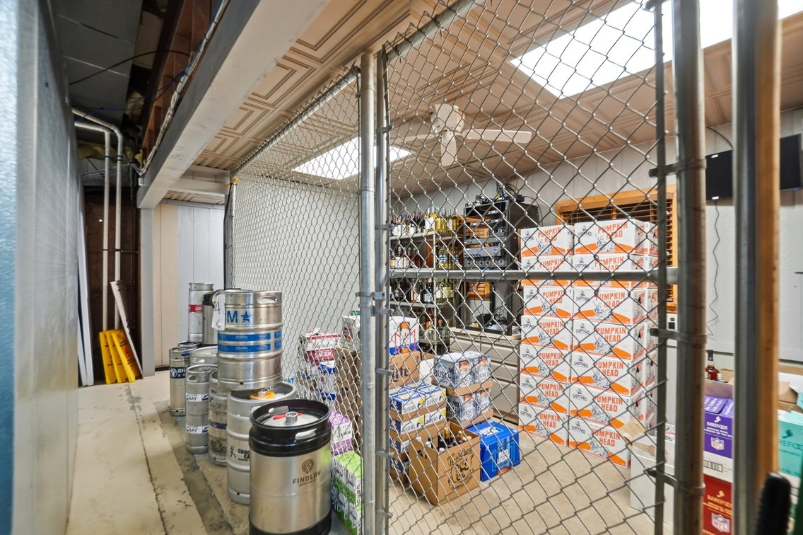 Image for TURN-KEY BUSINESS AUCTION! 2330 Bright Rd