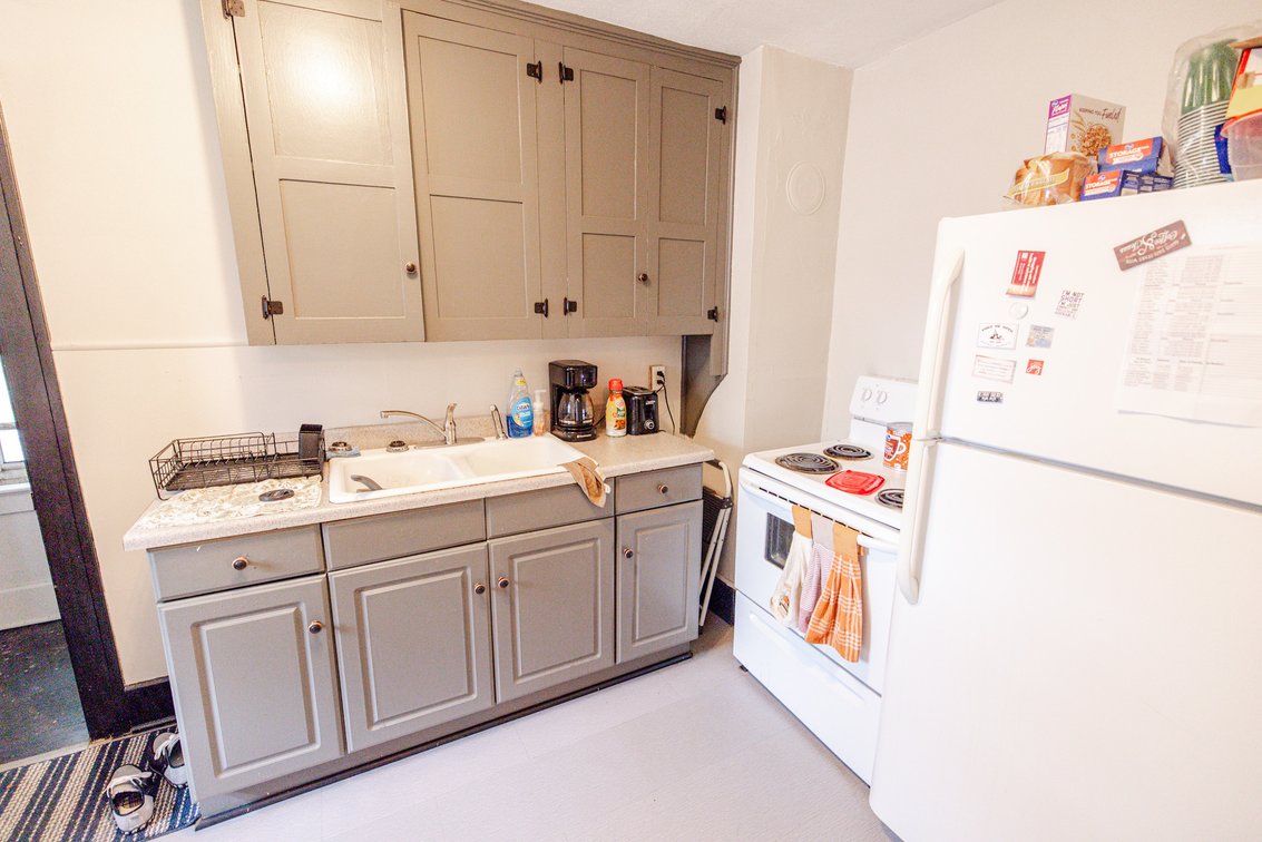 Image for MINIMUM BID AUCTION $49,000! 3522 Upton Ave