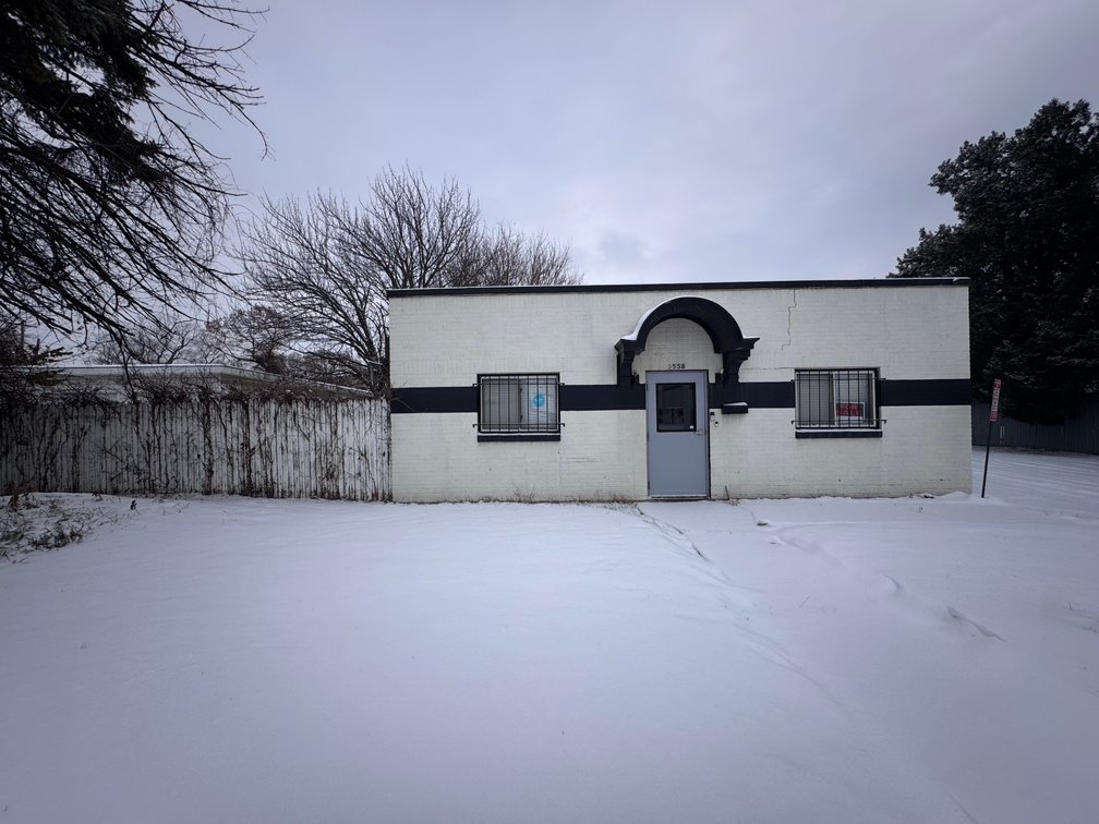 Image for MINIMUM BID AUCTION $33,000! 3558 Stickney Ave