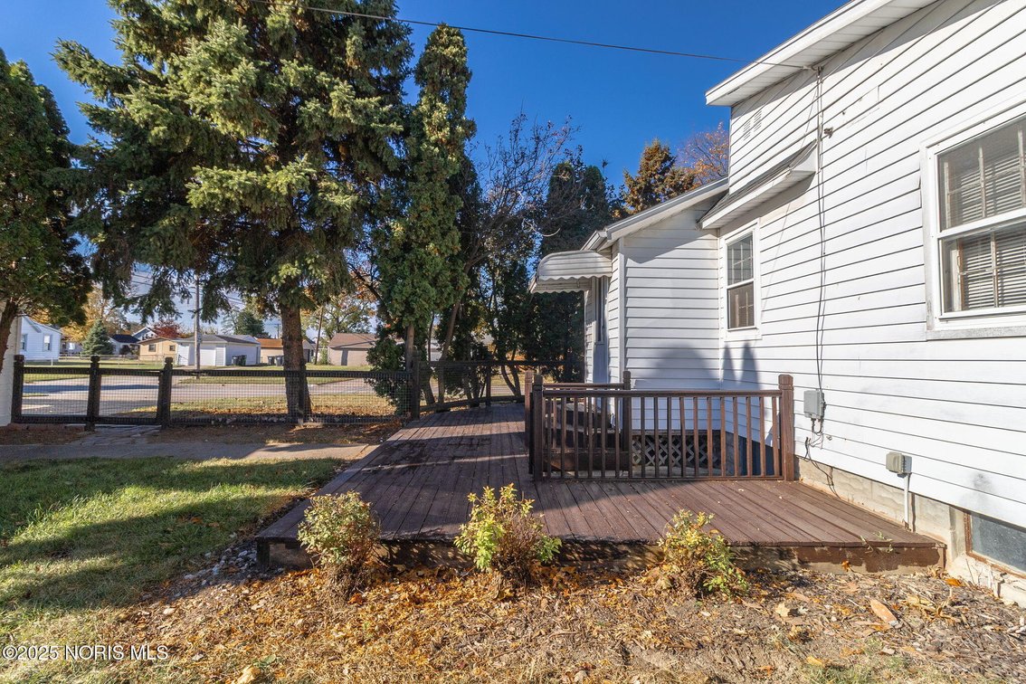 Image for MINIMUM BID AUCTION $139,000! 402 East Indiana