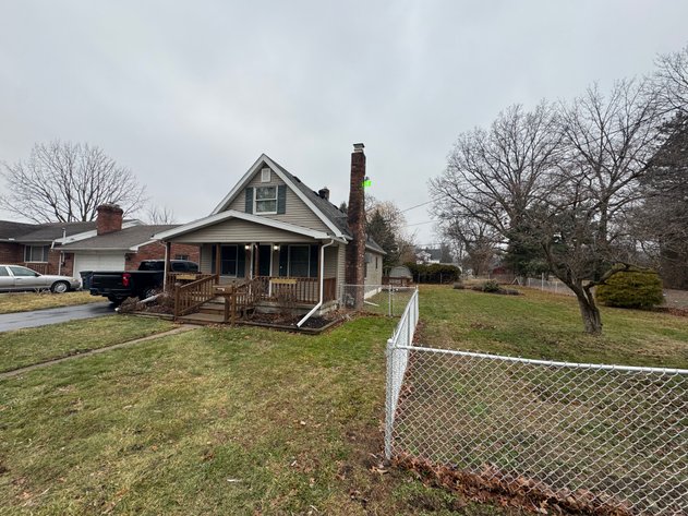 Image for MINIMUM BID AUCTION $69,000! 711 Sawyer Rd