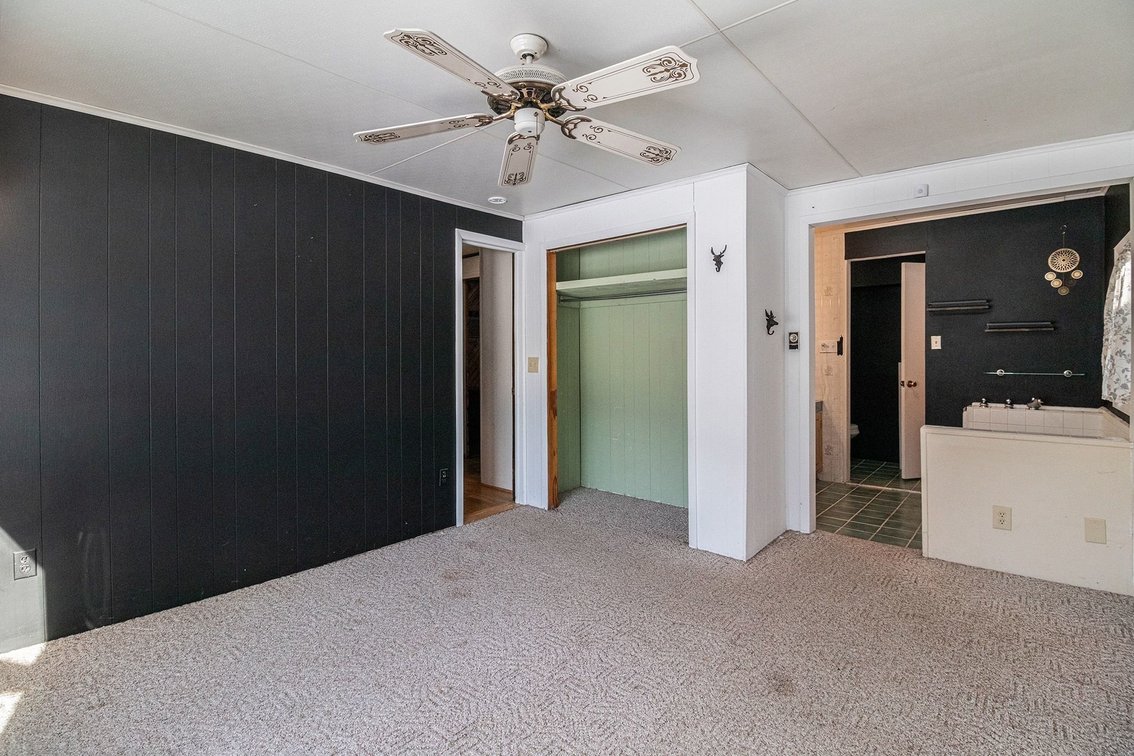 Image for MINIMUM BID AUCTION $209,000! 2460 County Road 62