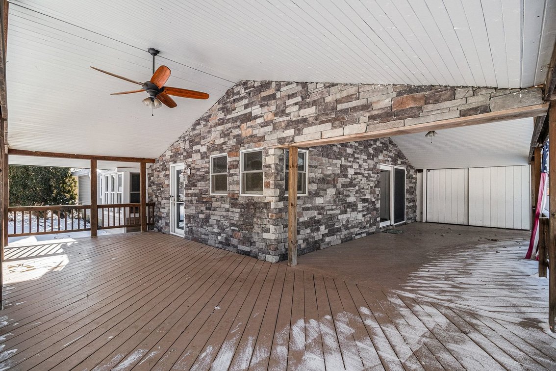 Image for MINIMUM BID AUCTION $209,000! 2460 County Road 62