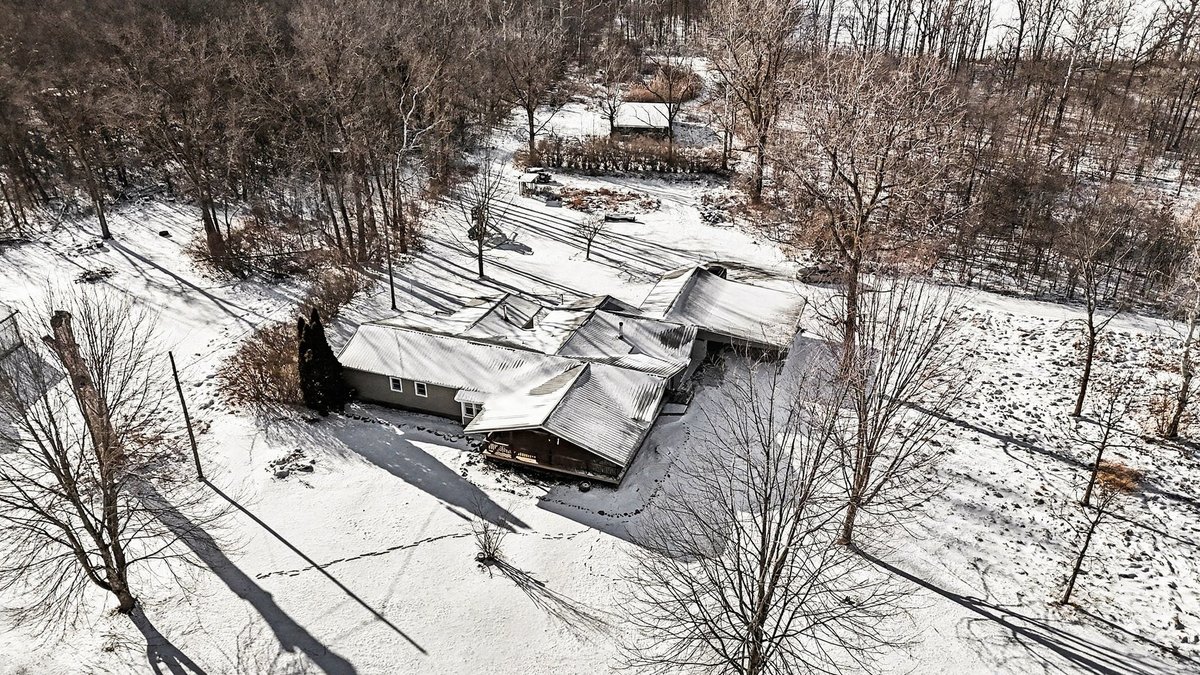 Image for MINIMUM BID AUCTION $209,000! 2460 County Road 62