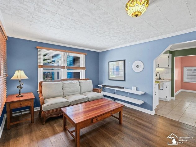 Image for MINIMUM BID AUCTION $59,000! 4346 4th St